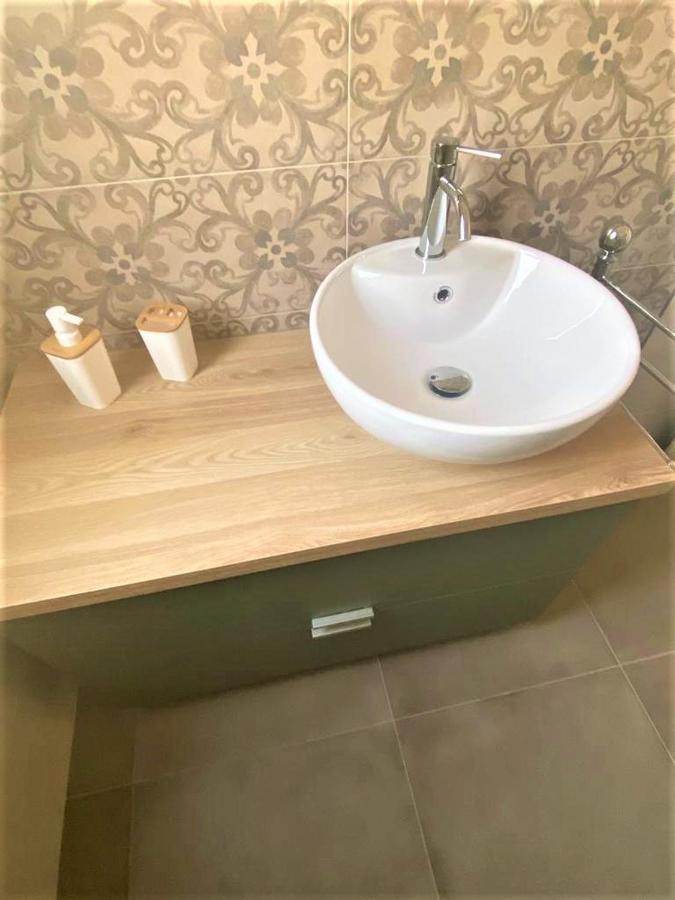 Rossini Penthouse Apartment Cagliari Bagian luar foto
