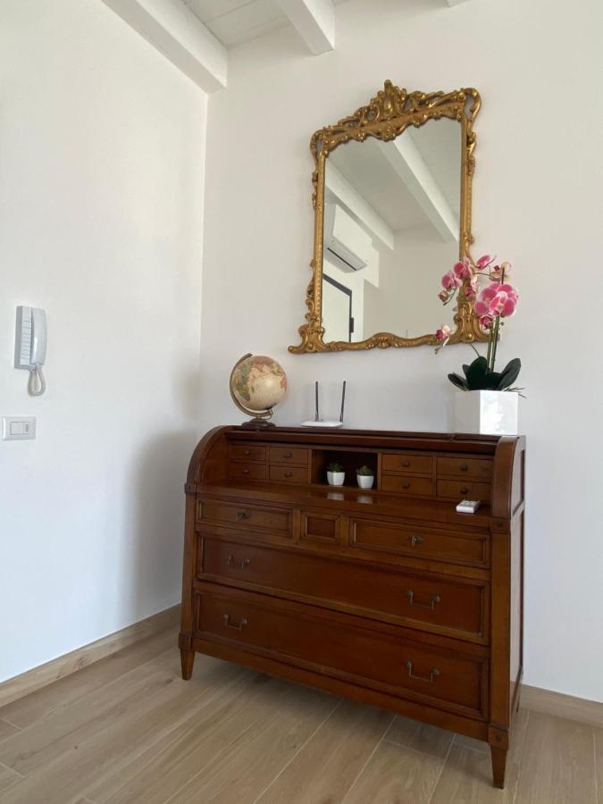 Rossini Penthouse Apartment Cagliari Bagian luar foto